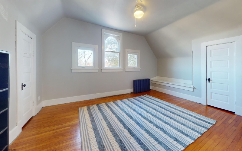 803 Benoni Avenue, Fairmont, West Virginia 26554, 6 Bedrooms Bedrooms, 13 Rooms Rooms,3 BathroomsBathrooms,Single Family Detached,For Sale,Benoni,10163041