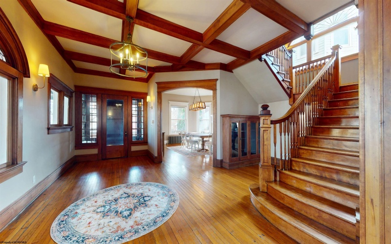 803 Benoni Avenue, Fairmont, West Virginia 26554, 6 Bedrooms Bedrooms, 13 Rooms Rooms,3 BathroomsBathrooms,Single Family Detached,For Sale,Benoni,10163041