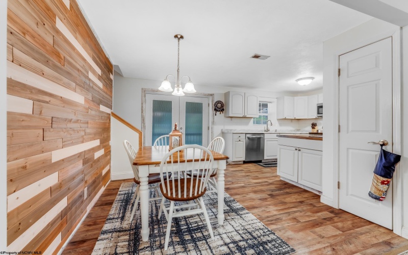 122 Robinson Run Road, Maidsville, West Virginia 26541, 3 Bedrooms Bedrooms, 6 Rooms Rooms,2 BathroomsBathrooms,Single Family Detached,For Sale,Robinson Run,10163059