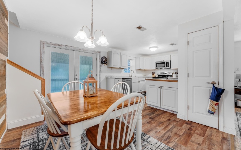 122 Robinson Run Road, Maidsville, West Virginia 26541, 3 Bedrooms Bedrooms, 6 Rooms Rooms,2 BathroomsBathrooms,Single Family Detached,For Sale,Robinson Run,10163059