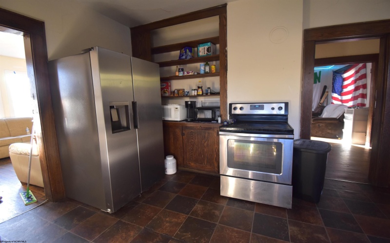 678 Spruce Street, Morgantown, West Virginia 26505, 9 Bedrooms Bedrooms, 12 Rooms Rooms,3 BathroomsBathrooms,Residential Rentals,For Rent,Spruce,10163054