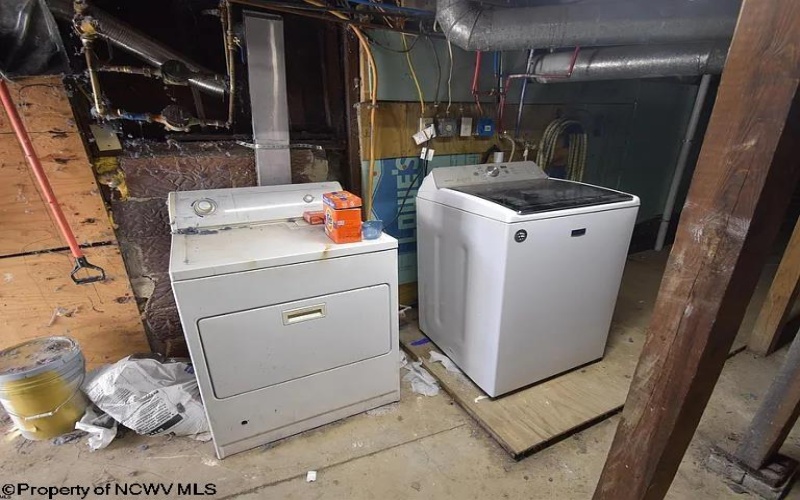 665 Price Street, Morgantown, West Virginia 26505, 2 Bedrooms Bedrooms, 4 Rooms Rooms,1 BathroomBathrooms,Residential Rentals,For Rent,Price,10163055