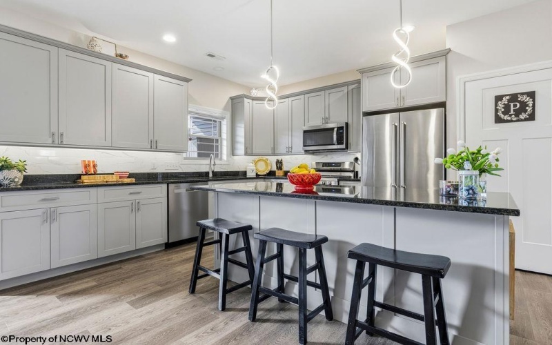 225 Frisco Lane, Bridgeport, West Virginia 26330, 3 Bedrooms Bedrooms, 7 Rooms Rooms,2 BathroomsBathrooms,Single Family Detached,For Sale,Frisco,10163051