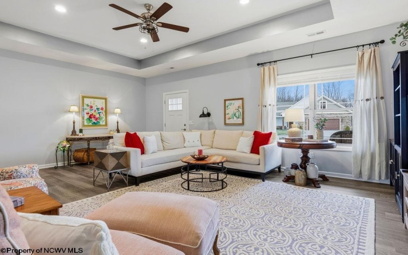 225 Frisco Lane, Bridgeport, West Virginia 26330, 3 Bedrooms Bedrooms, 7 Rooms Rooms,2 BathroomsBathrooms,Single Family Detached,For Sale,Frisco,10163051