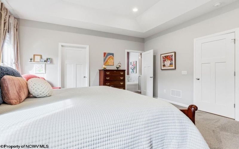 225 Frisco Lane, Bridgeport, West Virginia 26330, 3 Bedrooms Bedrooms, 7 Rooms Rooms,2 BathroomsBathrooms,Single Family Detached,For Sale,Frisco,10163051