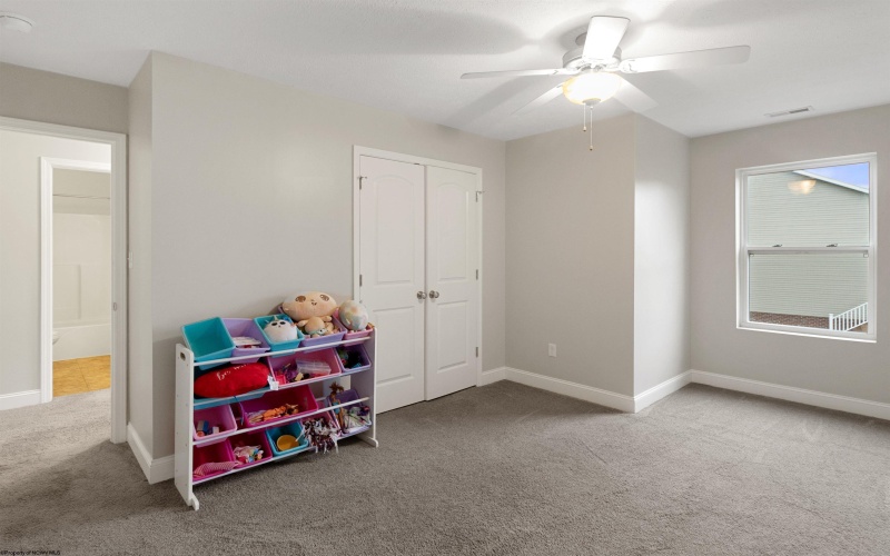 234 Mimosa Lane, Bridgeport, West Virginia 26330, 3 Bedrooms Bedrooms, 6 Rooms Rooms,2 BathroomsBathrooms,Single Family Attached,For Sale,Mimosa,10158185