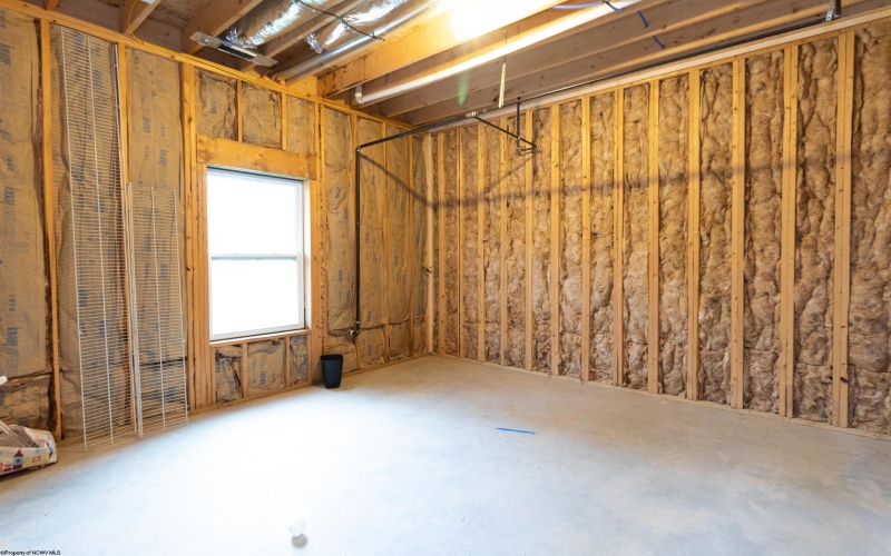 234 Mimosa Lane, Bridgeport, West Virginia 26330, 3 Bedrooms Bedrooms, 6 Rooms Rooms,2 BathroomsBathrooms,Single Family Attached,For Sale,Mimosa,10158185