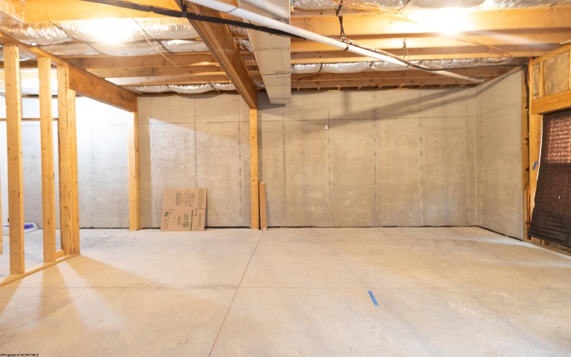 234 Mimosa Lane, Bridgeport, West Virginia 26330, 3 Bedrooms Bedrooms, 6 Rooms Rooms,2 BathroomsBathrooms,Single Family Attached,For Sale,Mimosa,10158185