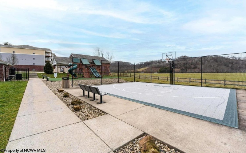 234 Mimosa Lane, Bridgeport, West Virginia 26330, 3 Bedrooms Bedrooms, 6 Rooms Rooms,2 BathroomsBathrooms,Single Family Attached,For Sale,Mimosa,10158185