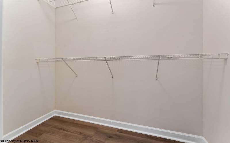 9 Willow Ridge Drive, Morgantown, West Virginia 26505, 2 Bedrooms Bedrooms, 5 Rooms Rooms,2 BathroomsBathrooms,Single Family Attached,For Sale,Willow Ridge,10163064