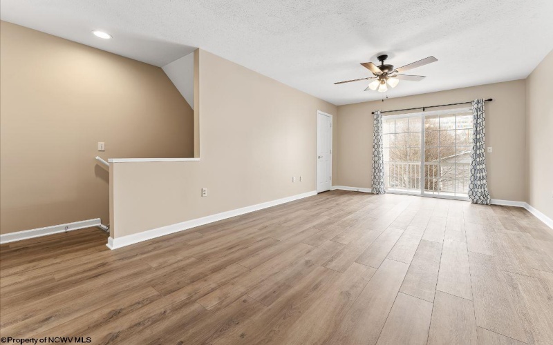 9 Willow Ridge Drive, Morgantown, West Virginia 26505, 2 Bedrooms Bedrooms, 5 Rooms Rooms,2 BathroomsBathrooms,Single Family Attached,For Sale,Willow Ridge,10163064