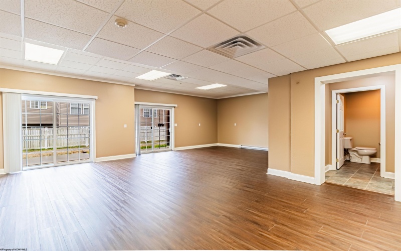 4 Palmetto Drive, Morgantown, West Virginia 26508, 3 Bedrooms Bedrooms, 7 Rooms Rooms,4 BathroomsBathrooms,Residential Rentals,For Rent,Palmetto,10163069