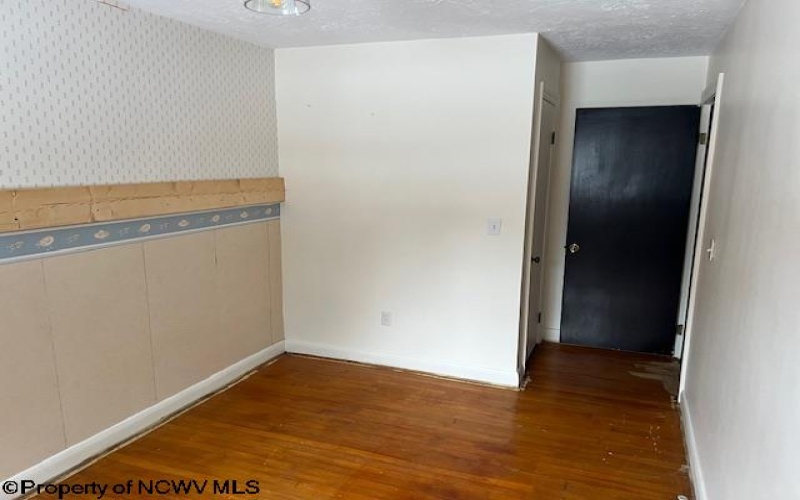 81 Pine Circle Drive, Elkins, West Virginia 26241, 3 Bedrooms Bedrooms, 8 Rooms Rooms,1 BathroomBathrooms,Single Family Detached,For Sale,Pine Circle,10163067