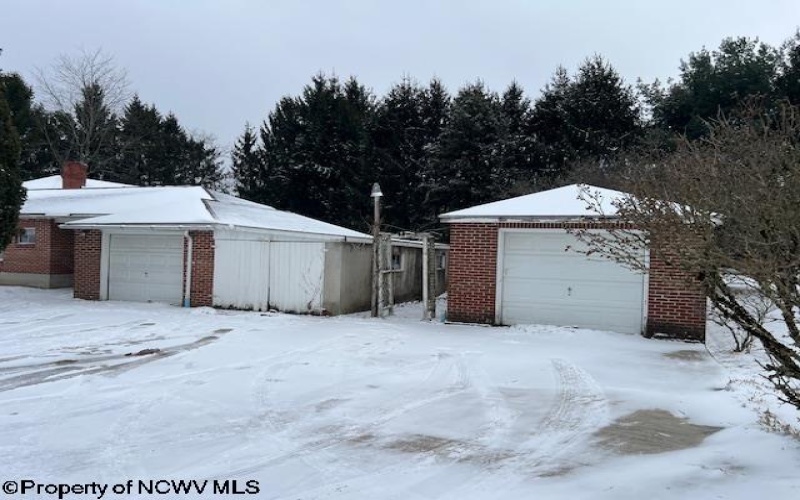 81 Pine Circle Drive, Elkins, West Virginia 26241, 3 Bedrooms Bedrooms, 8 Rooms Rooms,1 BathroomBathrooms,Single Family Detached,For Sale,Pine Circle,10163067