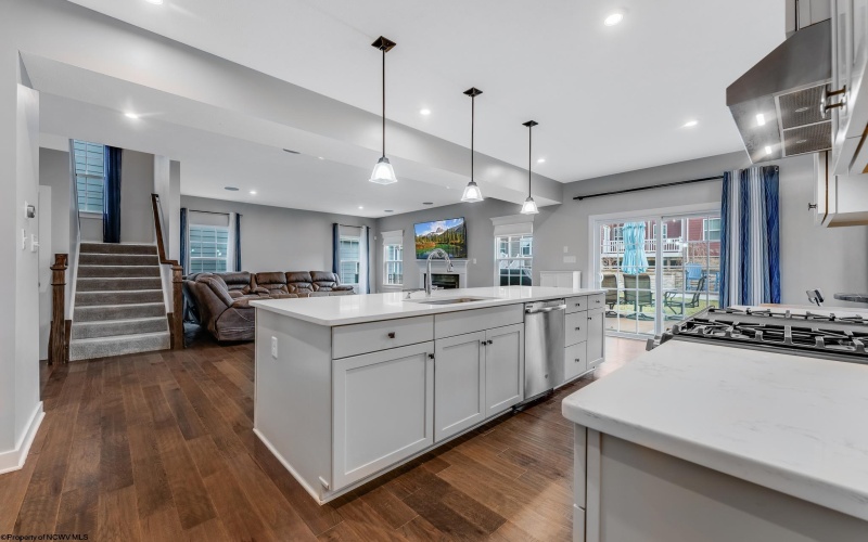 80 Lavista Drive, Morgantown, West Virginia 26508, 4 Bedrooms Bedrooms, 8 Rooms Rooms,2 BathroomsBathrooms,Single Family Detached,For Sale,Lavista,10163060