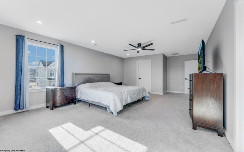 80 Lavista Drive, Morgantown, West Virginia 26508, 4 Bedrooms Bedrooms, 8 Rooms Rooms,2 BathroomsBathrooms,Single Family Detached,For Sale,Lavista,10163060