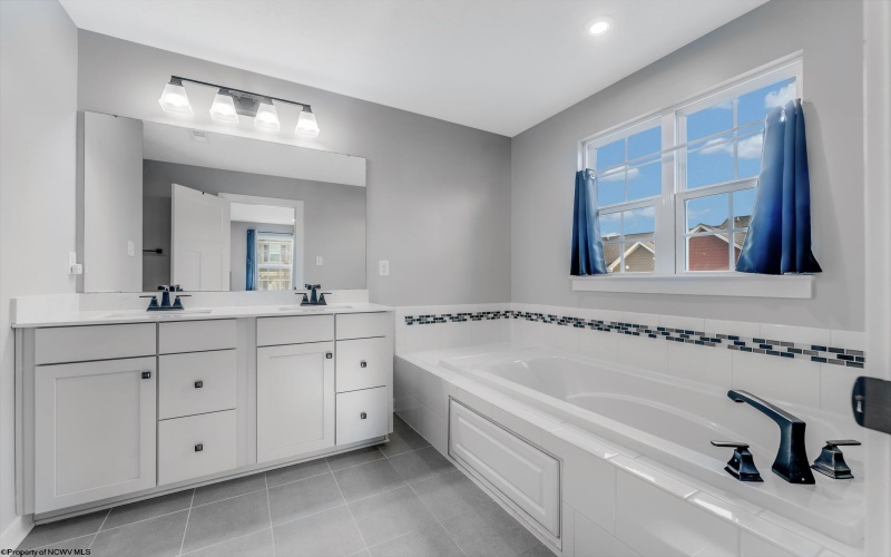 80 Lavista Drive, Morgantown, West Virginia 26508, 4 Bedrooms Bedrooms, 8 Rooms Rooms,2 BathroomsBathrooms,Single Family Detached,For Sale,Lavista,10163060