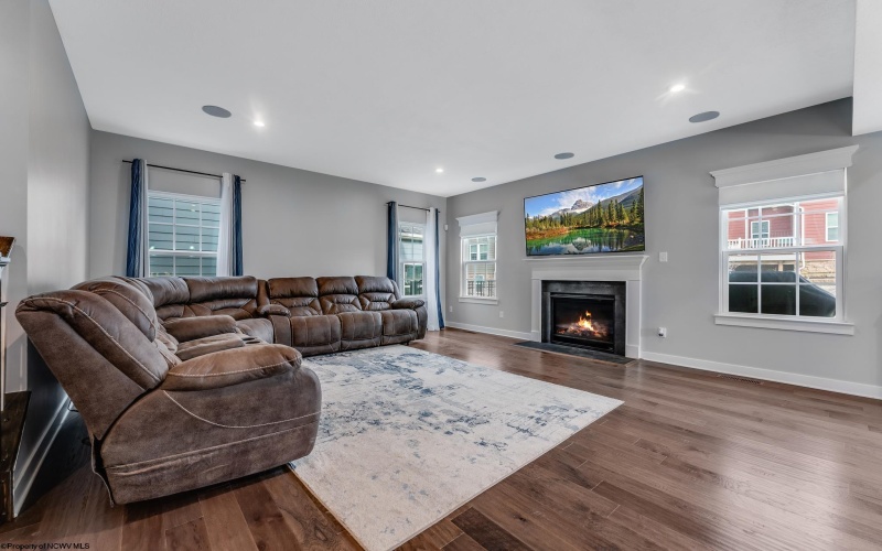 80 Lavista Drive, Morgantown, West Virginia 26508, 4 Bedrooms Bedrooms, 8 Rooms Rooms,2 BathroomsBathrooms,Single Family Detached,For Sale,Lavista,10163060