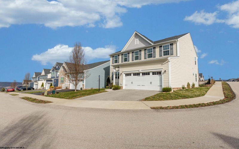 80 Lavista Drive, Morgantown, West Virginia 26508, 4 Bedrooms Bedrooms, 8 Rooms Rooms,2 BathroomsBathrooms,Single Family Detached,For Sale,Lavista,10163060