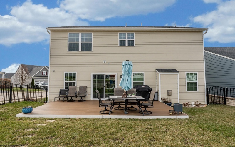 80 Lavista Drive, Morgantown, West Virginia 26508, 4 Bedrooms Bedrooms, 8 Rooms Rooms,2 BathroomsBathrooms,Single Family Detached,For Sale,Lavista,10163060