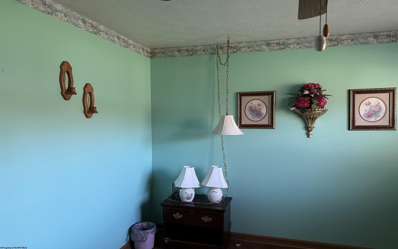 136 Forinash Road, Weston, West Virginia 26452-0000, 3 Bedrooms Bedrooms, 6 Rooms Rooms,2 BathroomsBathrooms,Single Family Detached,For Sale,Forinash,10163062