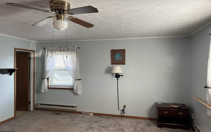 136 Forinash Road, Weston, West Virginia 26452-0000, 3 Bedrooms Bedrooms, 6 Rooms Rooms,2 BathroomsBathrooms,Single Family Detached,For Sale,Forinash,10163062