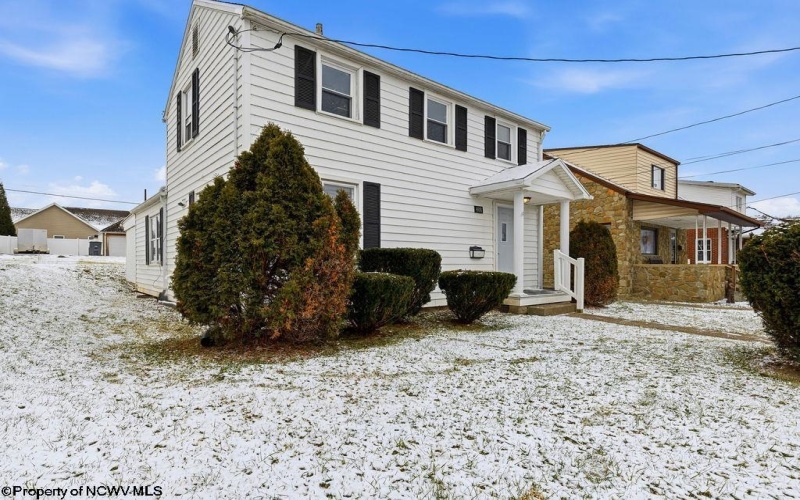 408 Maryland Avenue, Nutter Fort, West Virginia 26301, 3 Bedrooms Bedrooms, 6 Rooms Rooms,2 BathroomsBathrooms,Single Family Detached,For Sale,Maryland,10163066