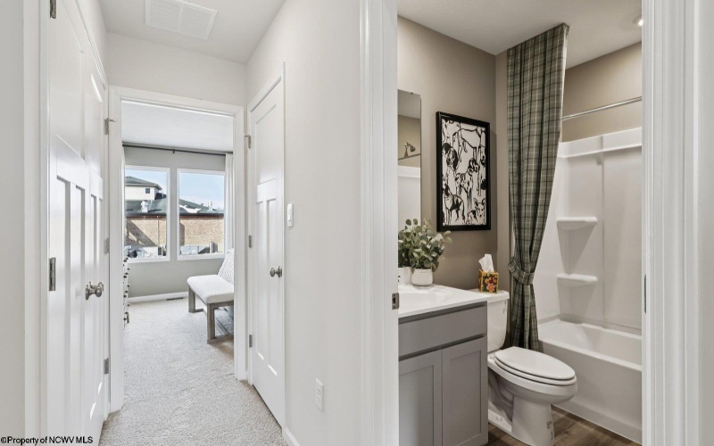 15 Erow Street, White Hall, West Virginia 26554, 3 Bedrooms Bedrooms, 5 Rooms Rooms,2 BathroomsBathrooms,Single Family Attached,For Sale,Erow,10163071