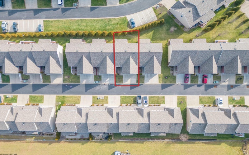 512 Persimmon Lane, Bridgeport, West Virginia 26330, 3 Bedrooms Bedrooms, 8 Rooms Rooms,2 BathroomsBathrooms,Single Family Attached,For Sale,Persimmon,10163072