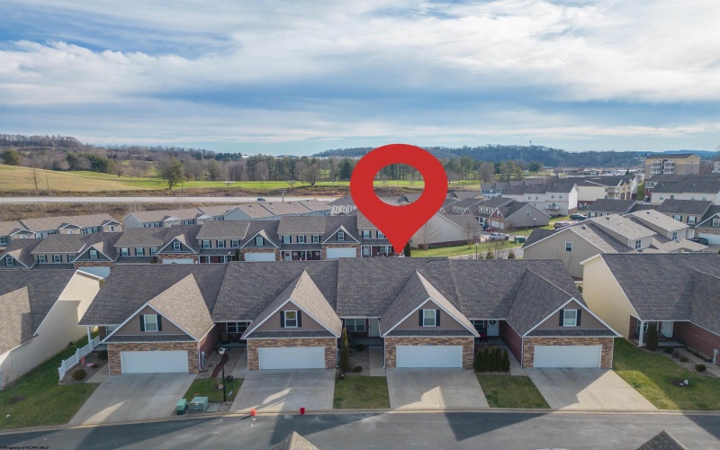 512 Persimmon Lane, Bridgeport, West Virginia 26330, 3 Bedrooms Bedrooms, 8 Rooms Rooms,2 BathroomsBathrooms,Single Family Attached,For Sale,Persimmon,10163072