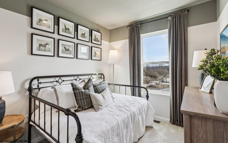 23 Erow Street, White Hall, West Virginia 26554, 3 Bedrooms Bedrooms, 5 Rooms Rooms,2 BathroomsBathrooms,Single Family Attached,For Sale,Erow,10163074