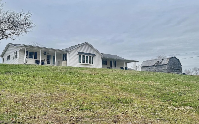 3827 Midway Road, Belington, West Virginia 26250, 4 Bedrooms Bedrooms, 5 Rooms Rooms,2 BathroomsBathrooms,Single Family Detached,For Sale,Midway,10163076