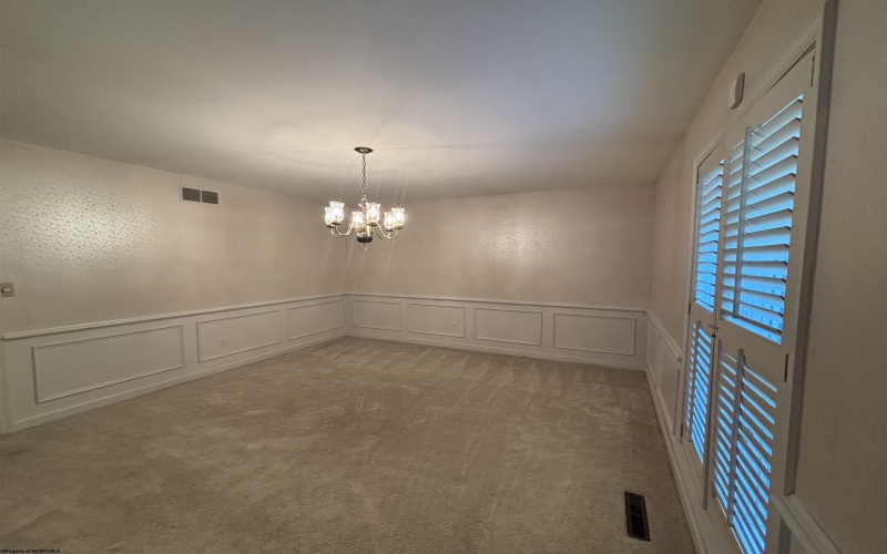 121 Stoneybrook Road, Clarksburg, West Virginia 26301-5658, 3 Bedrooms Bedrooms, 8 Rooms Rooms,2 BathroomsBathrooms,Single Family Detached,For Sale,Stoneybrook,10160756