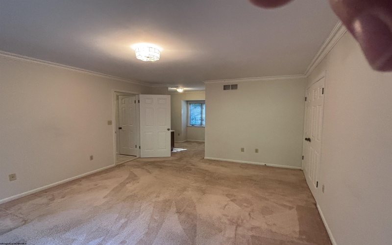 121 Stoneybrook Road, Clarksburg, West Virginia 26301-5658, 3 Bedrooms Bedrooms, 8 Rooms Rooms,2 BathroomsBathrooms,Single Family Detached,For Sale,Stoneybrook,10160756