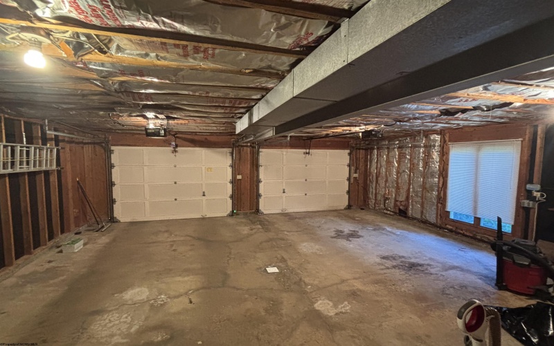 121 Stoneybrook Road, Clarksburg, West Virginia 26301-5658, 3 Bedrooms Bedrooms, 8 Rooms Rooms,2 BathroomsBathrooms,Single Family Detached,For Sale,Stoneybrook,10160756