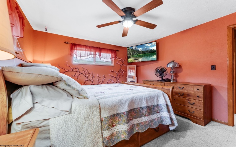 7488 Mason Dixon HWY Highway, Wana, West Virginia 26590, 2 Bedrooms Bedrooms, 7 Rooms Rooms,2 BathroomsBathrooms,Single Family Detached,For Sale,Mason Dixon HWY,10163079