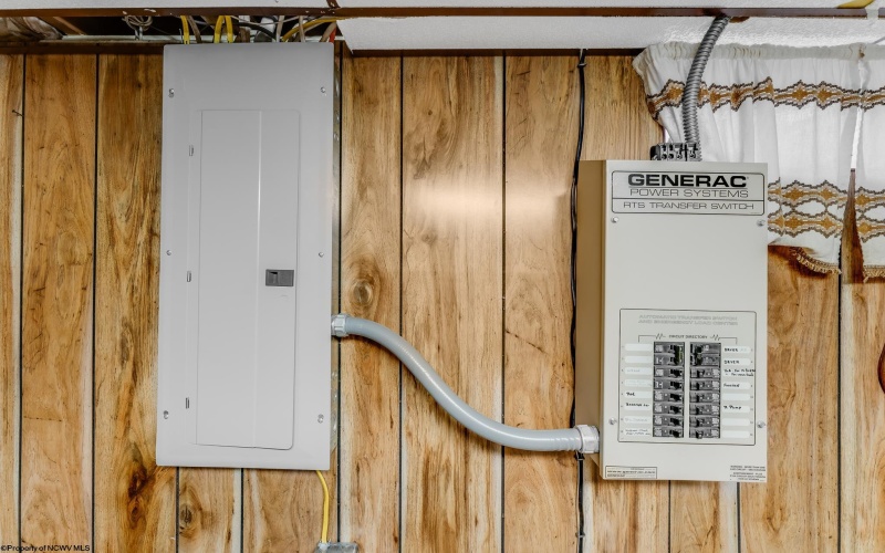 7488 Mason Dixon HWY Highway, Wana, West Virginia 26590, 2 Bedrooms Bedrooms, 7 Rooms Rooms,2 BathroomsBathrooms,Single Family Detached,For Sale,Mason Dixon HWY,10163079