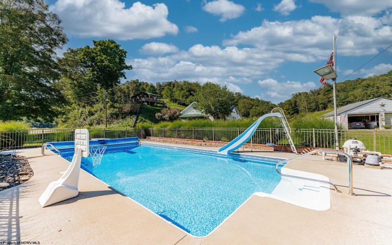 7488 Mason Dixon HWY Highway, Wana, West Virginia 26590, 2 Bedrooms Bedrooms, 7 Rooms Rooms,2 BathroomsBathrooms,Single Family Detached,For Sale,Mason Dixon HWY,10163079