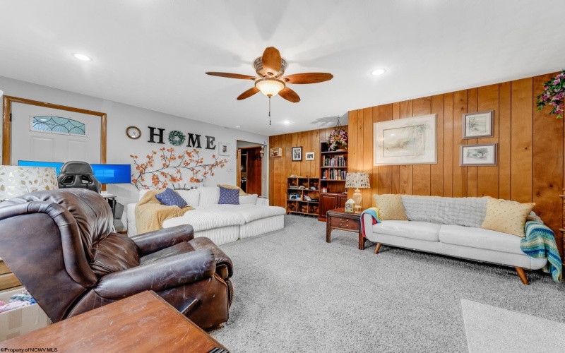 7488 Mason Dixon HWY Highway, Wana, West Virginia 26590, 2 Bedrooms Bedrooms, 7 Rooms Rooms,2 BathroomsBathrooms,Single Family Detached,For Sale,Mason Dixon HWY,10163079