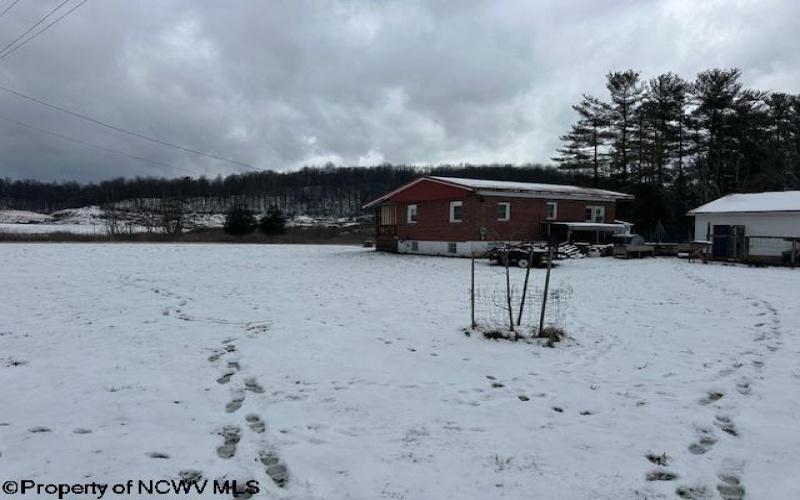 10 Field Drive, Moatsville, West Virginia 26405, 2 Bedrooms Bedrooms, 4 Rooms Rooms,1 BathroomBathrooms,Single Family Detached,For Sale,Field,10163078 10 Field Drive, Moatsville, West Virginia 26405, 2 Bedrooms Bedrooms, 4 Rooms Rooms,1 BathroomBathrooms,Single Family Detached,For Sale,Field,10163078