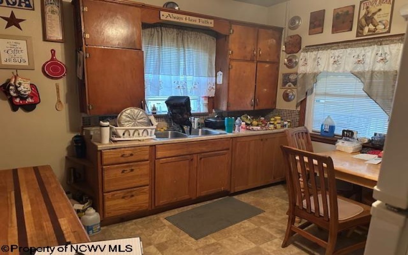 10 Field Drive, Moatsville, West Virginia 26405, 2 Bedrooms Bedrooms, 4 Rooms Rooms,1 BathroomBathrooms,Single Family Detached,For Sale,Field,10163078 10 Field Drive, Moatsville, West Virginia 26405, 2 Bedrooms Bedrooms, 4 Rooms Rooms,1 BathroomBathrooms,Single Family Detached,For Sale,Field,10163078