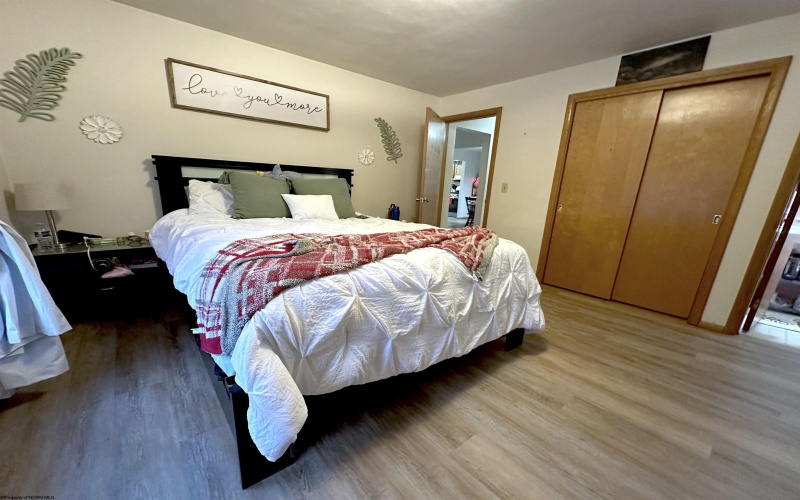 119 3rd Street, Weston, West Virginia 26452, 3 Bedrooms Bedrooms, 6 Rooms Rooms,1 BathroomBathrooms,Single Family Detached,For Sale,3rd,10163080