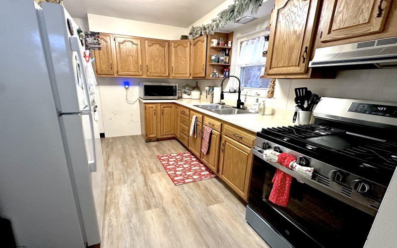 119 3rd Street, Weston, West Virginia 26452, 3 Bedrooms Bedrooms, 6 Rooms Rooms,1 BathroomBathrooms,Single Family Detached,For Sale,3rd,10163080