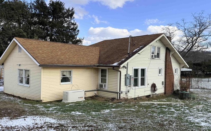 2645 Simpson Road, Grafton, West Virginia 26354, 3 Bedrooms Bedrooms, 6 Rooms Rooms,1 BathroomBathrooms,Single Family Detached,For Sale,Simpson,10163092