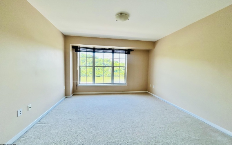 1117 University Avenue, Morgantown, West Virginia 26505, 1 Bedroom Bedrooms, 5 Rooms Rooms,1 BathroomBathrooms,Single Family Attached,For Sale,University,10160407