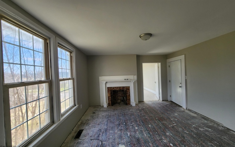 600 Linden Avenue, Clarksburg, West Virginia 26301, ,Multi-unit/income,For Sale,Linden,10159501