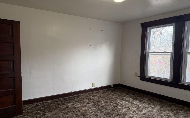 112 Cornell Avenue, Morgantown, West Virginia 26505, ,Multi-unit/income,For Sale,Cornell,10163091