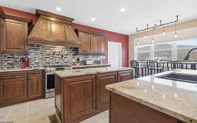 20 Blue Quill Road, Bridgeport, West Virginia 26330, 4 Bedrooms Bedrooms, 11 Rooms Rooms,4 BathroomsBathrooms,Single Family Detached,For Sale,Blue Quill,10163090