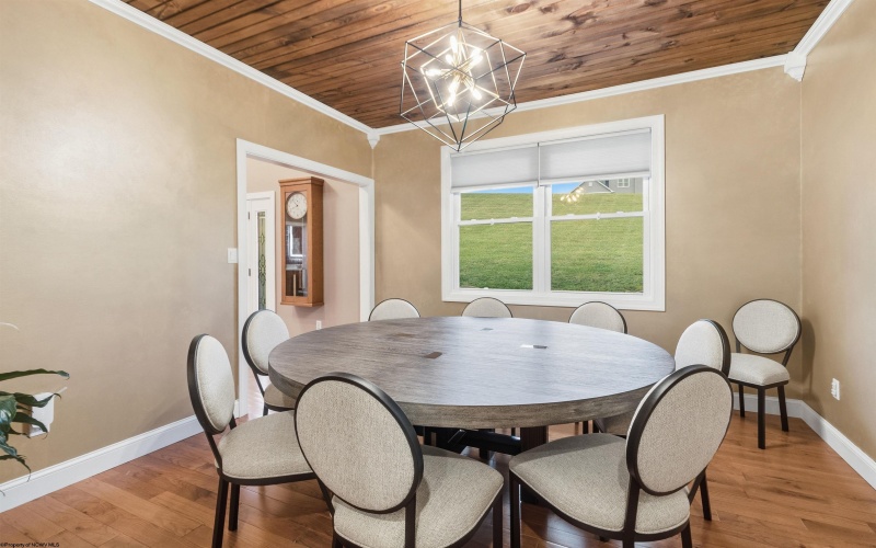 20 Blue Quill Road, Bridgeport, West Virginia 26330, 4 Bedrooms Bedrooms, 11 Rooms Rooms,4 BathroomsBathrooms,Single Family Detached,For Sale,Blue Quill,10163090