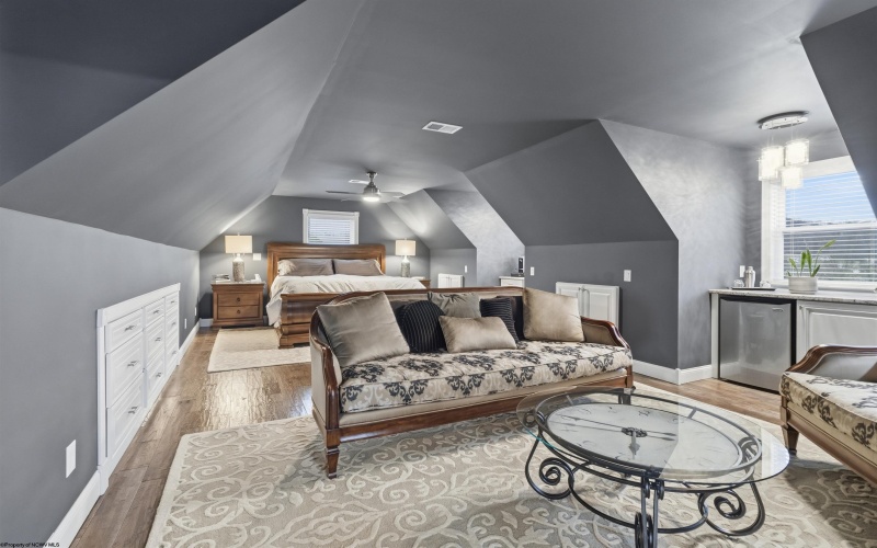 20 Blue Quill Road, Bridgeport, West Virginia 26330, 4 Bedrooms Bedrooms, 11 Rooms Rooms,4 BathroomsBathrooms,Single Family Detached,For Sale,Blue Quill,10163090